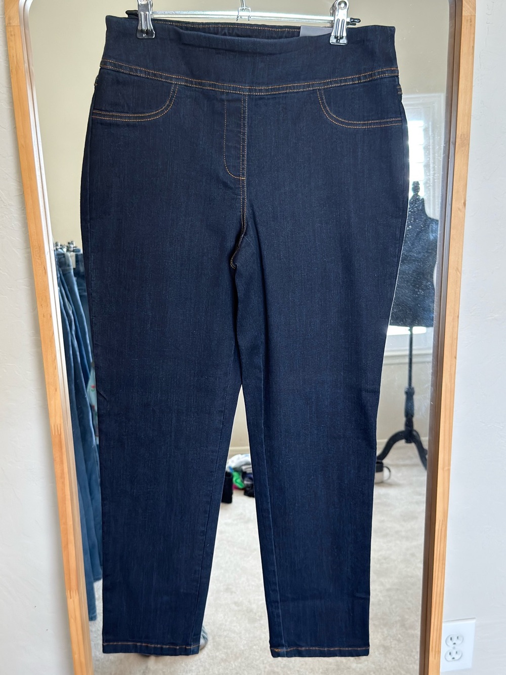 Van Heusen Dark Blue Women's Pull-On Jeans